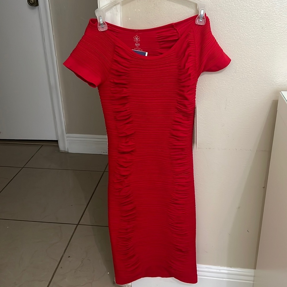 Red Womens Tight Open Back Aura Dress
